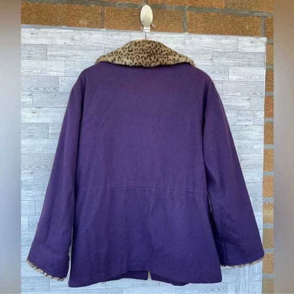 Carolina herrera wool purple Cheetah zip jacket Size medium - Picture 14 of 14